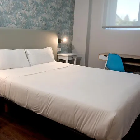 Boutique Admera 招待所 3*